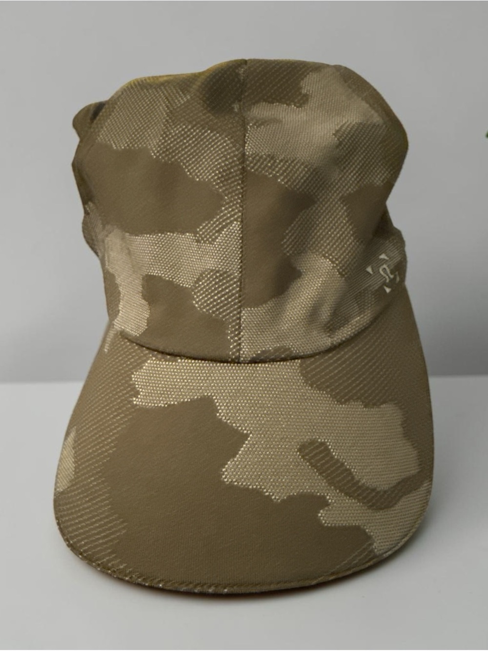 Lululemon Camo Baseball Cap - Tan